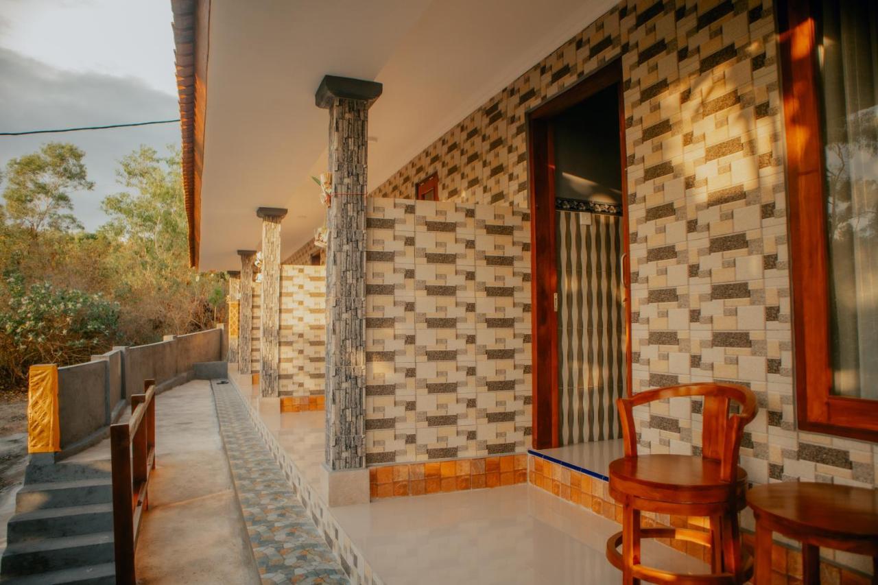 Prasi Sunrise Homestay Toyapakeh Extérieur photo