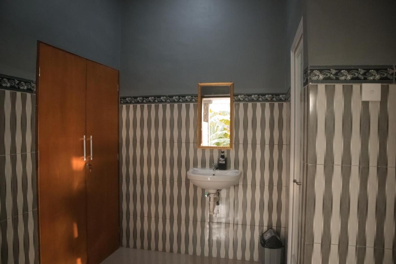 Prasi Sunrise Homestay Toyapakeh Extérieur photo
