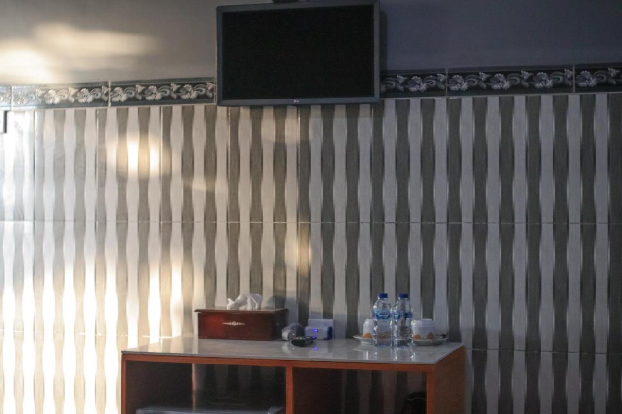 Prasi Sunrise Homestay Toyapakeh Extérieur photo